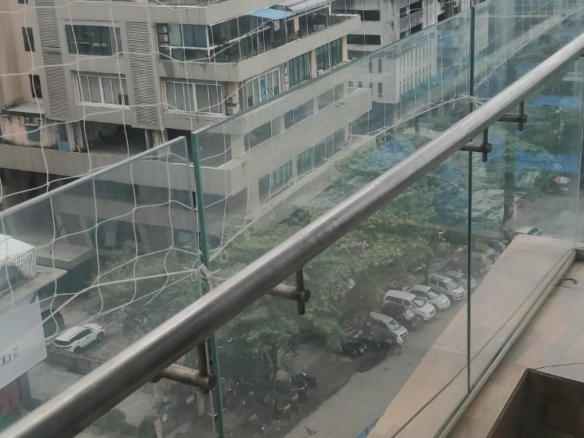 Premium 3BHK apartment for sale in Lashkaria Green Heights Oshiwara Andheri West near metro