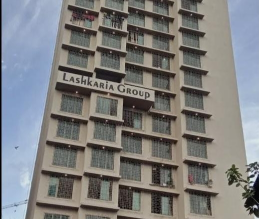 Luxury 3BHK fully furnished apartment for sale in Lashkaria Green Diamond Oshiwara Andheri West